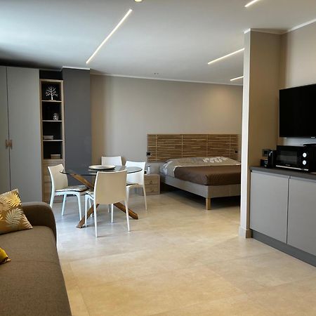 Апартаменты R39 Attic With Terrace And Private Parking Милан Экстерьер фото