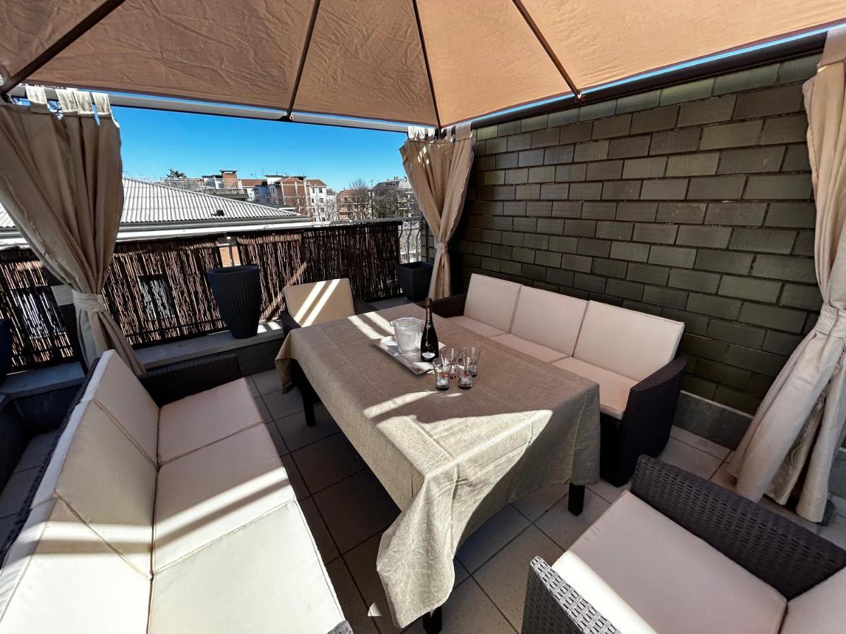 Апартаменты R39 Attic With Terrace And Private Parking Милан Экстерьер фото
